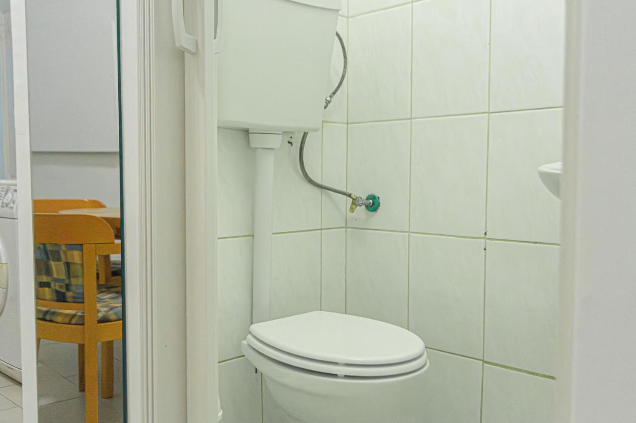 Economy 1Br Apartment Well Connected To The Whole City Виена Екстериор снимка
